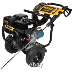 4200 PSI 4.0 GPM Gas Pressure Washer Powered by HONDA