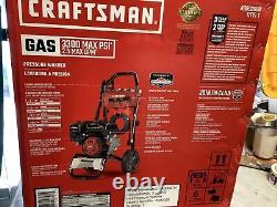Craftsman 3300-PSI 2.4-GPM Cold Water Gas Pressure Washer Powered by Honda