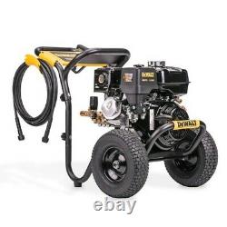 DEWALT 4000 PSI at 3.5 GPM HONDA Cold Water Professional Gas Pressure Washer