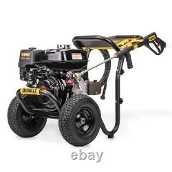 DEWALT 4000 PSI at 3.5 GPM HONDA Cold Water Professional Gas Pressure Washer