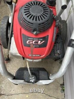 Homelite 3100 PSI / 2.5gpm Pressure Washer WithHonda GCV-190 Engine