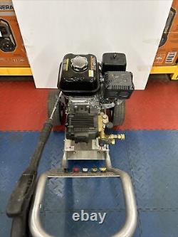 Mi-T-M Pressure Washer 2700 PSI Aluminum Commercial Cold Water Honda Engine USED