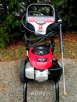 SIMPSON GAS PRESSURE WASHER 3000 PSI 2.4 GPM With HONDA ENGINE MODEL #MSV3024R