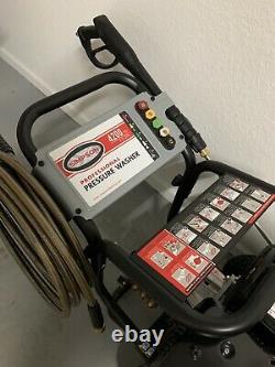 Simpson 4200 PSI Pressure Washer And 20 Inch Surface Cleaner Used Once Honda