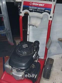 Troy Built Pressure Washer Honda GCV 160 OHC engine