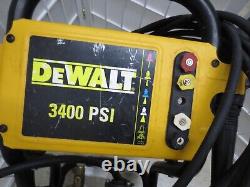 Laveuse à pression à essence Dewalt Dxpw3425 3400 Psi avec moteur Honda Gx200