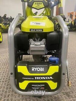 Nettoyeur haute pression à eau froide à essence Ryobi RY803325 3300 psi 2.5 gpm Moteur Honda GCV200